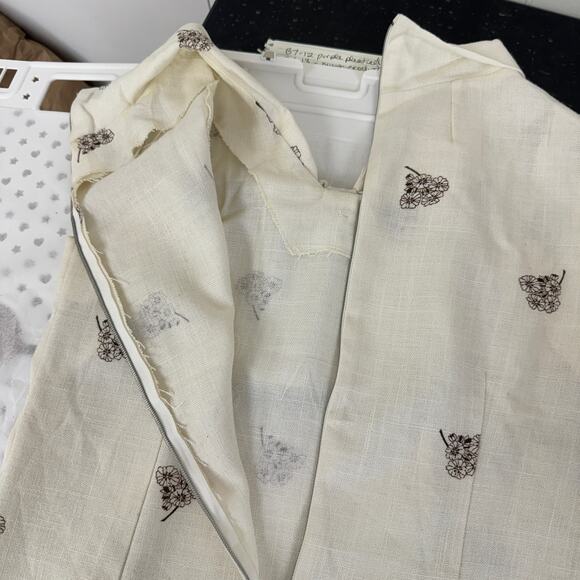 Vintage 1970s Linen Bow Collar Dress with Brown Floral Print – Size M - Picture 12 of 16